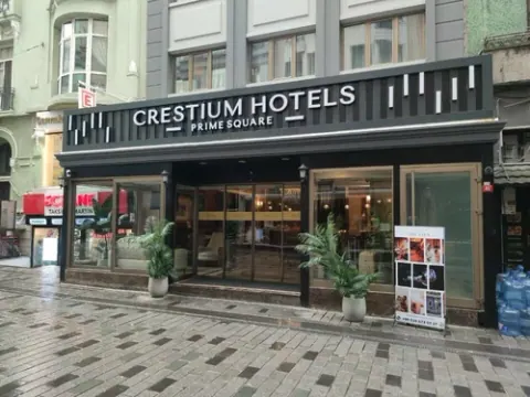 Lucida Spa — Crestium Hotel